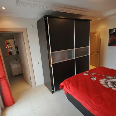 Europ Penthouse *