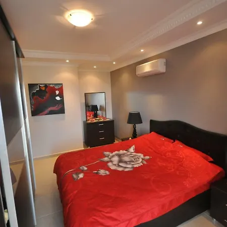 Europ Penthouse Apartamento *