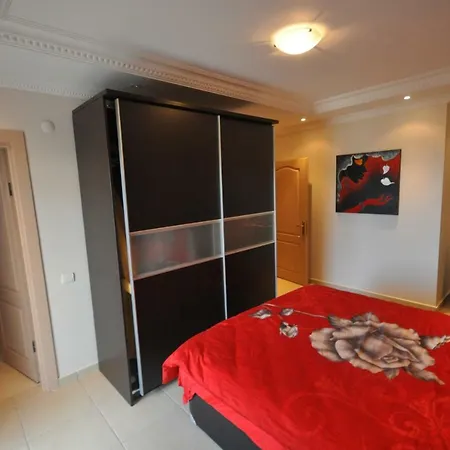 Europ Penthouse Apartamento *